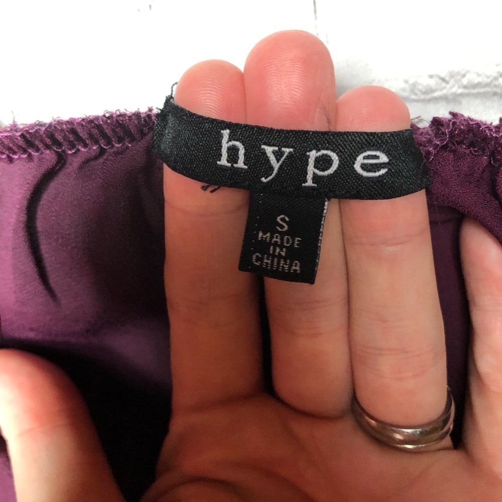 Hype Off the Shoulder Dobby Blouse Burgundy Size Small - Picture 6 of 8